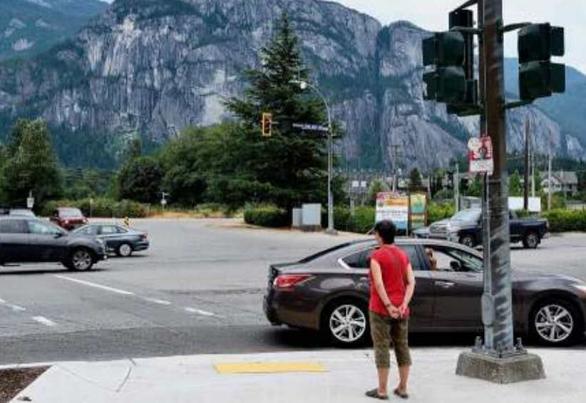 https://www.squamishreporter.com/wp-content/uploads/2024/09/red-light-turns.png