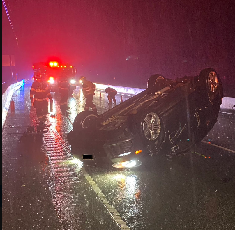 https://www.squamishreporter.com/wp-content/uploads/2024/11/overturned-vehicle.png